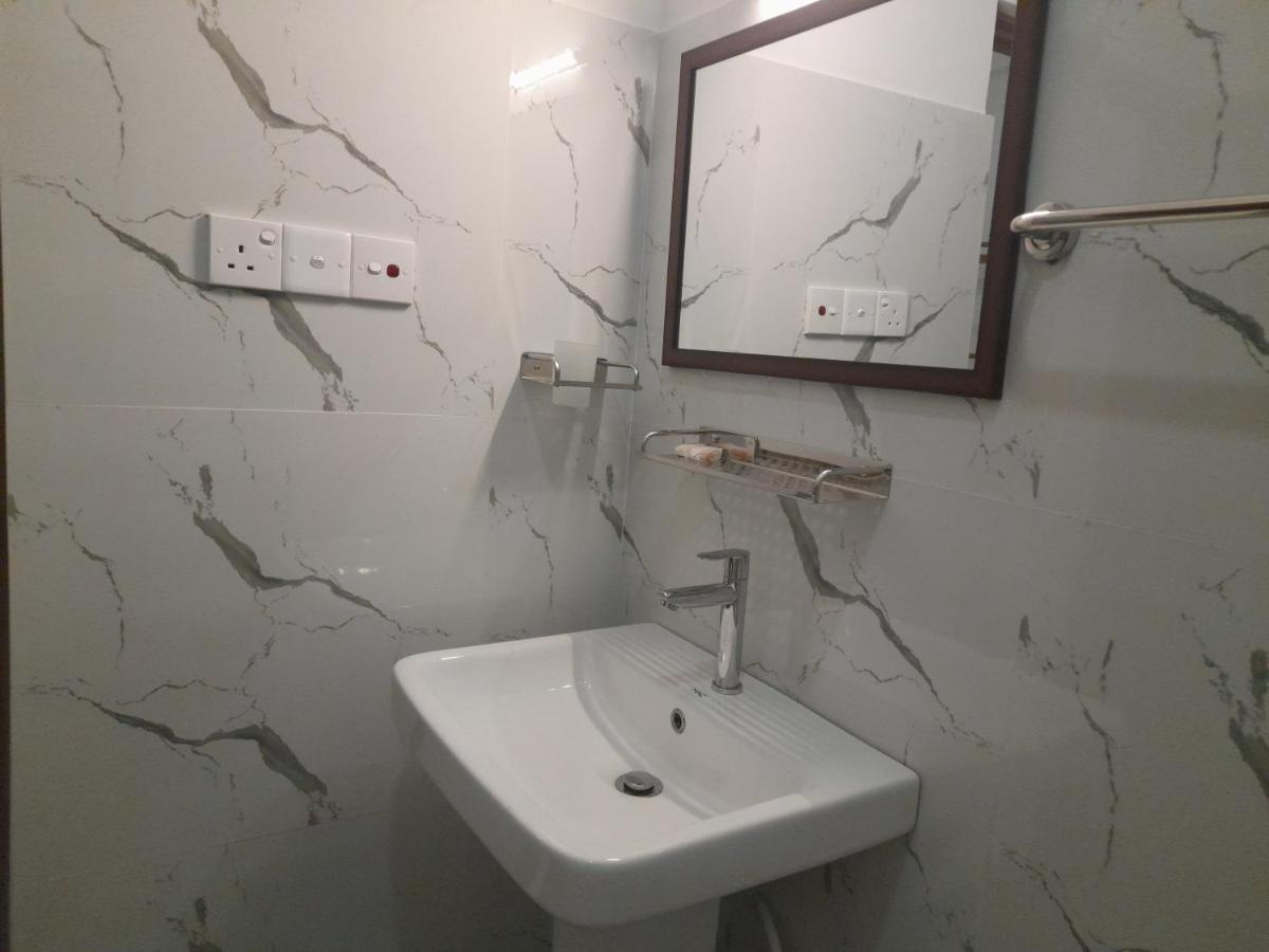 Gloria Inn نيجومبو المظهر الخارجي الصورة