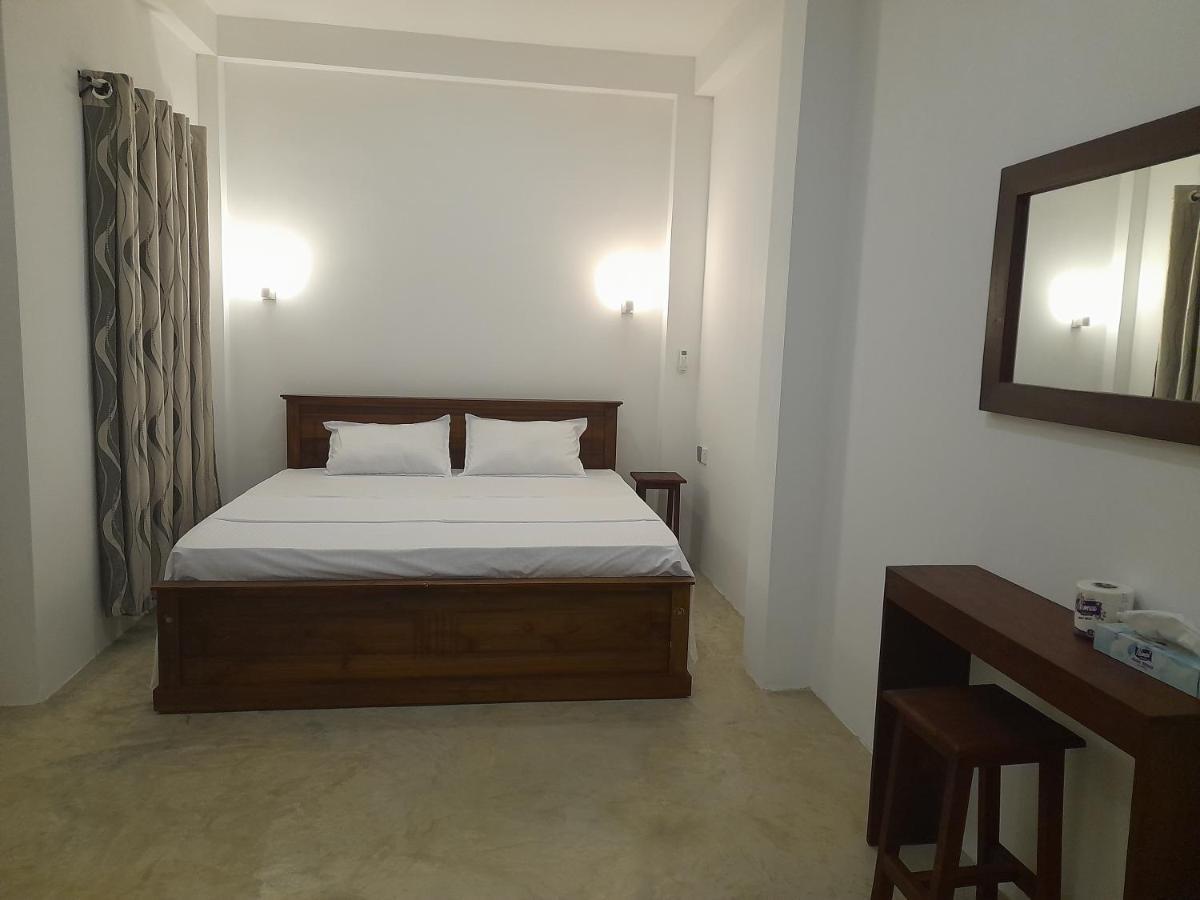 Gloria Inn نيجومبو المظهر الخارجي الصورة